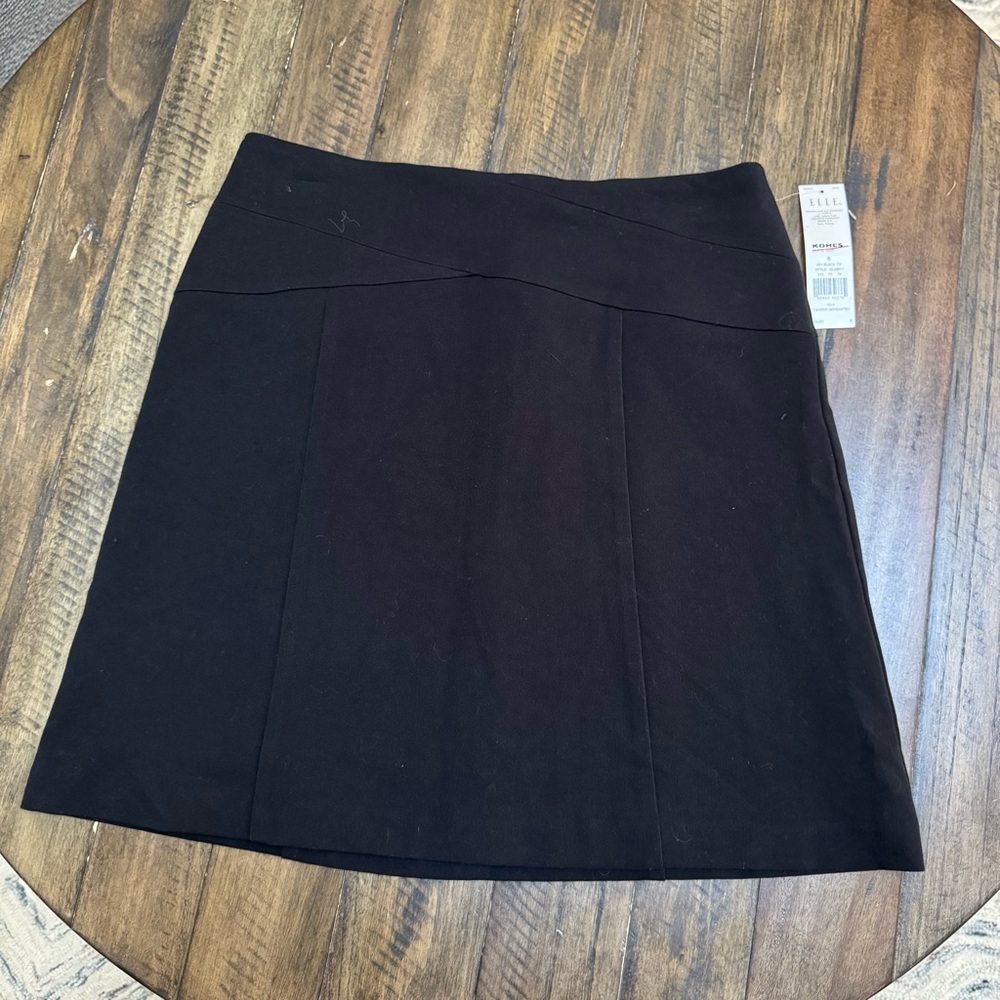 Elle | Classic black A-Line Skirt
